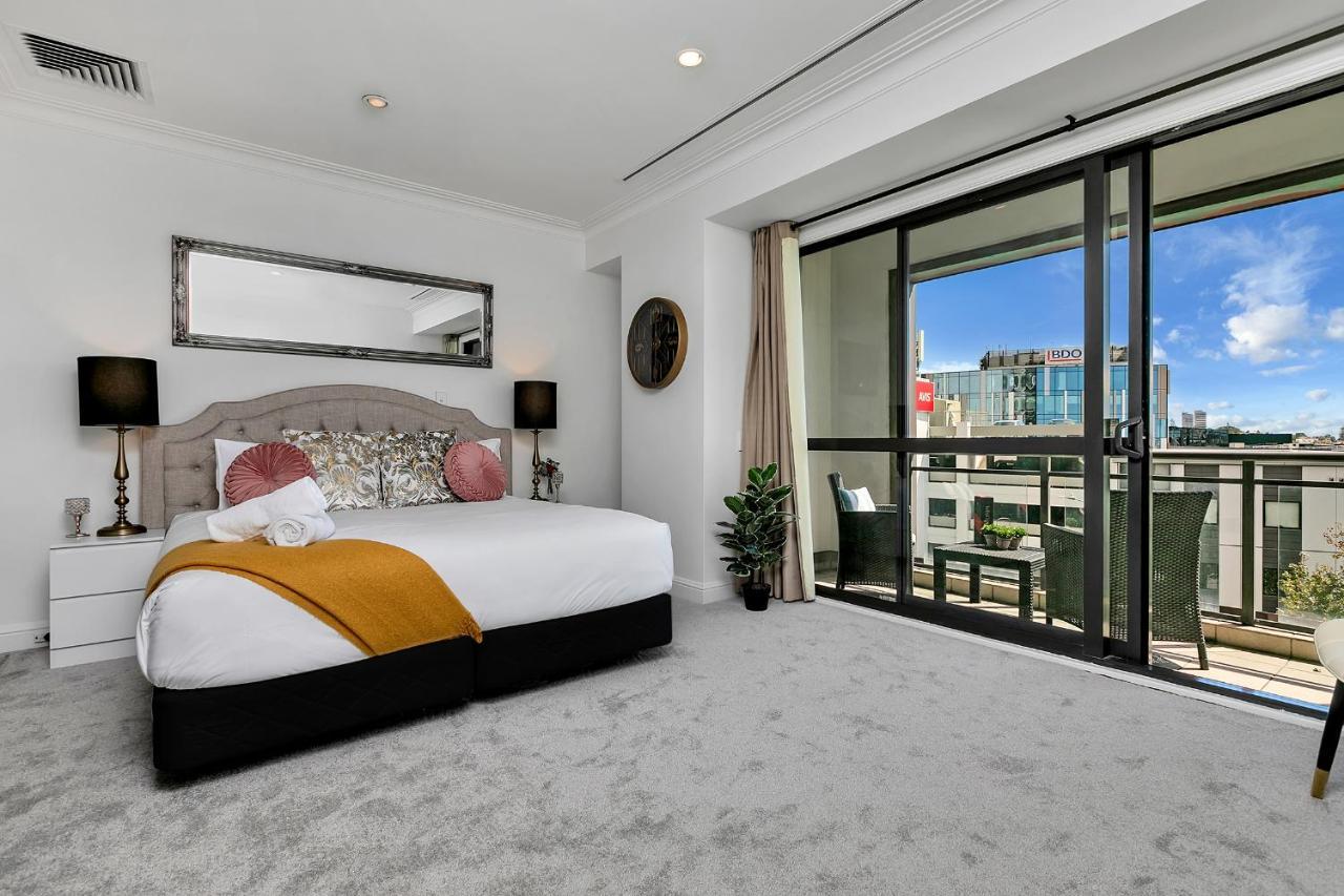Your Family Getaway - Rooftop Spa & Pool! Auckland Eksteriør billede