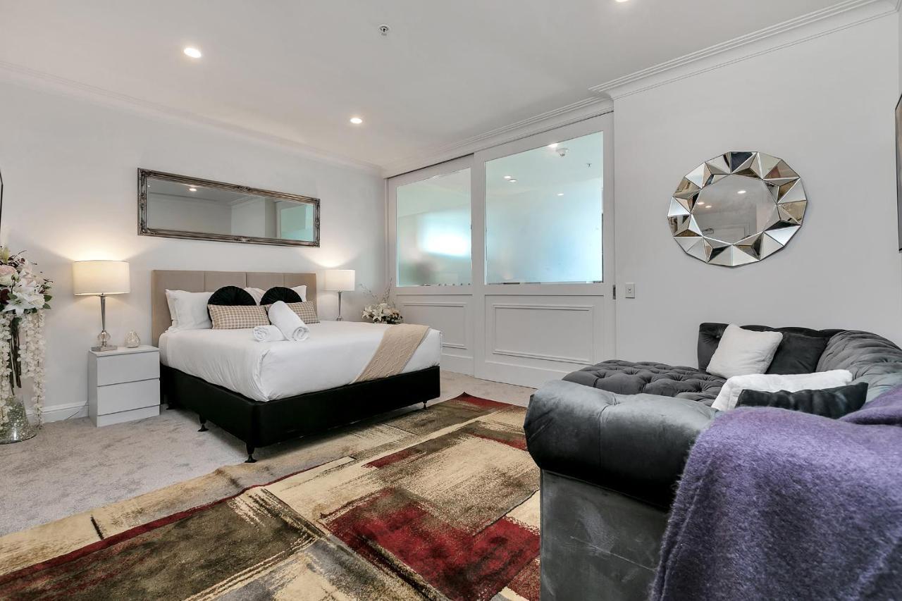 Your Family Getaway - Rooftop Spa & Pool! Auckland Eksteriør billede